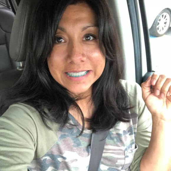 Poshmark profile picture for @bertha